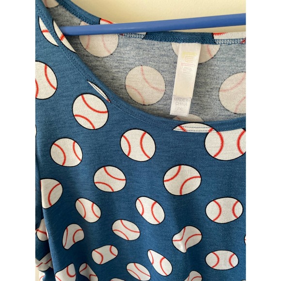 Lularoe Classic T UNICORN Tshirt Baseball print top Blue 2XL EUC - Picture 2 of 7